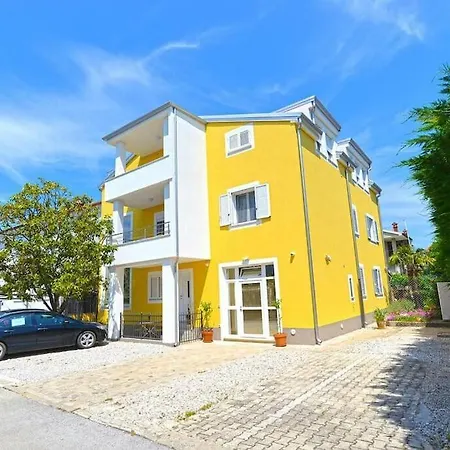 Apartment Ground Floor - Friendly In The Garden + Free Parking