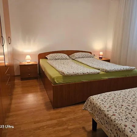 Apartment Ground Floor - Friendly In The Garden + Free Parking *